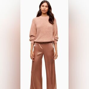 Aritzia Wilfred Free Cozy Preppy Minimalist Capsule Academia Chic Sweater XS 